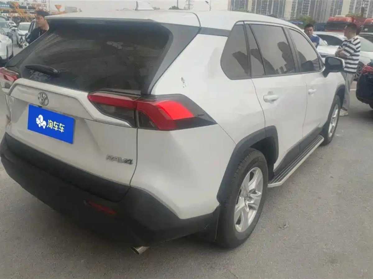 TOYOTA RAV4 RONGFANG
