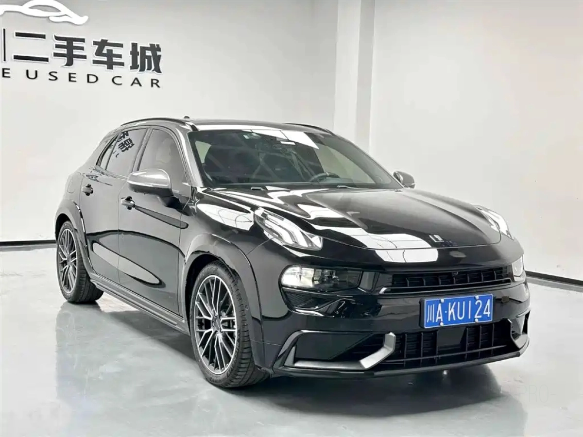 LYNK&CO 02 HATCHBACK