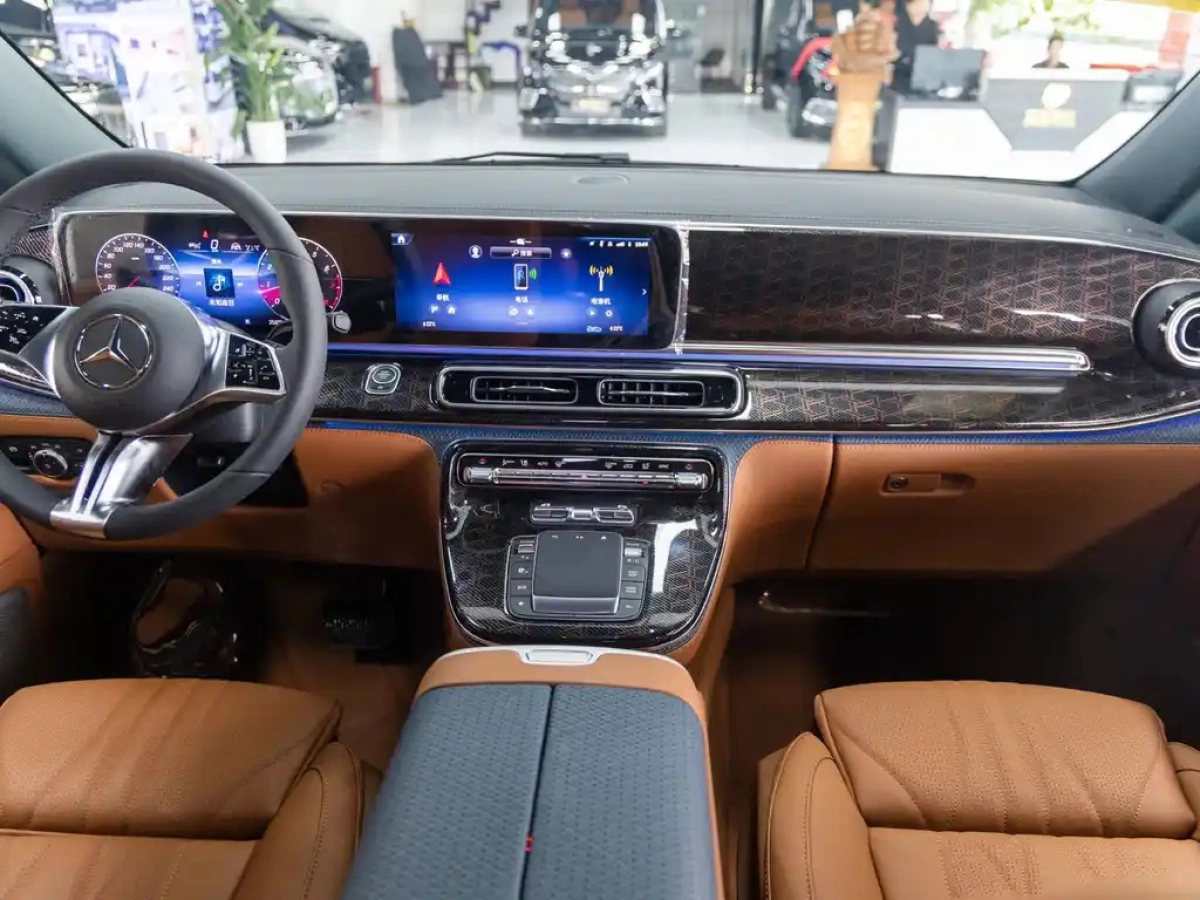 MERCEDES BENZ V-CLASS