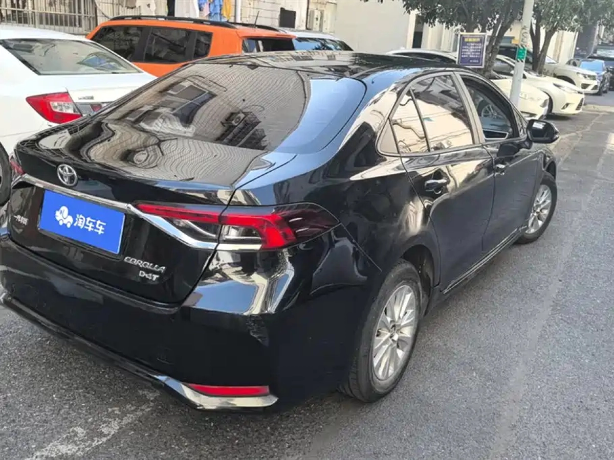 TOYOTA COROLLA