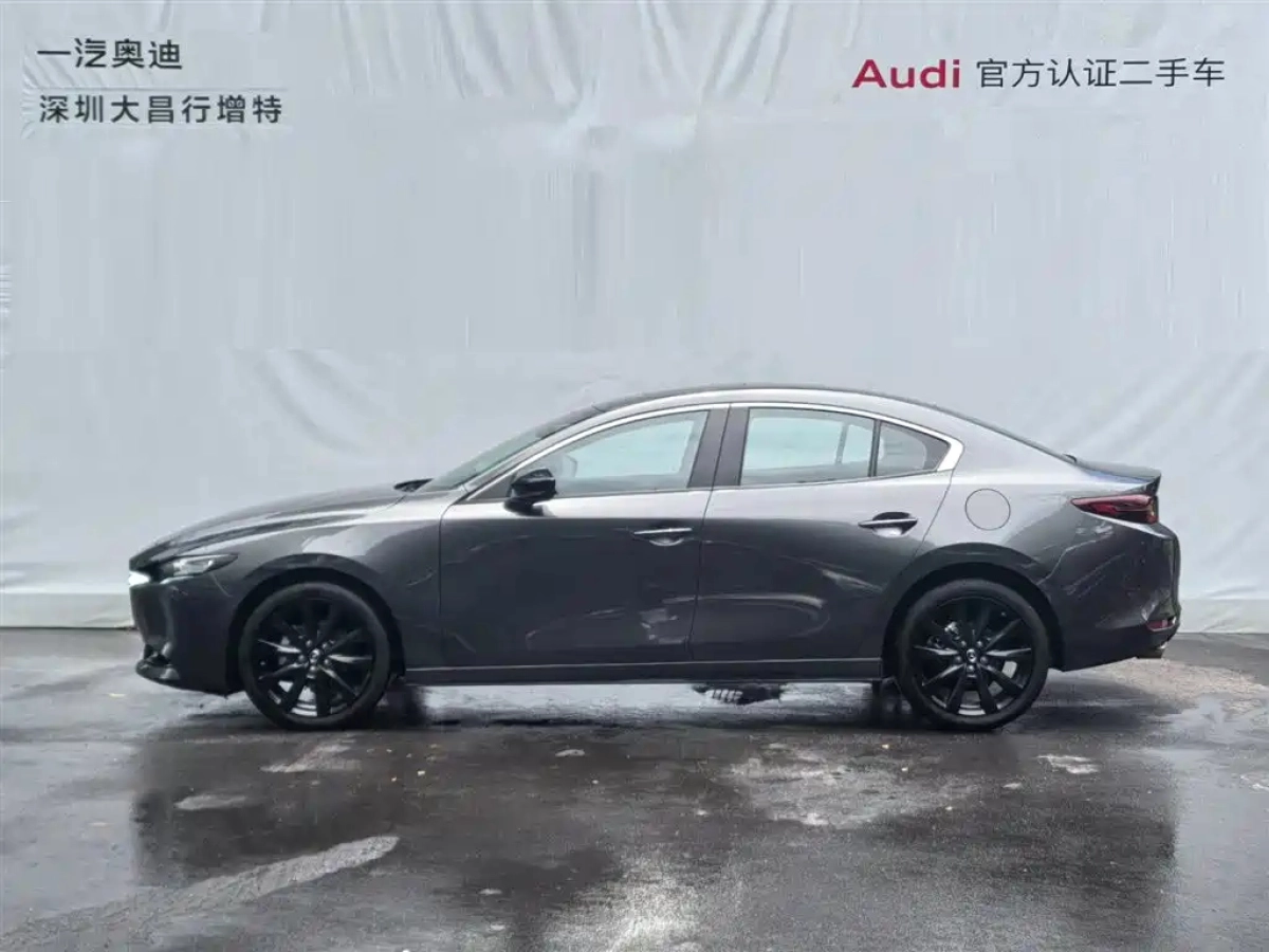 MAZDA 3 AXELA