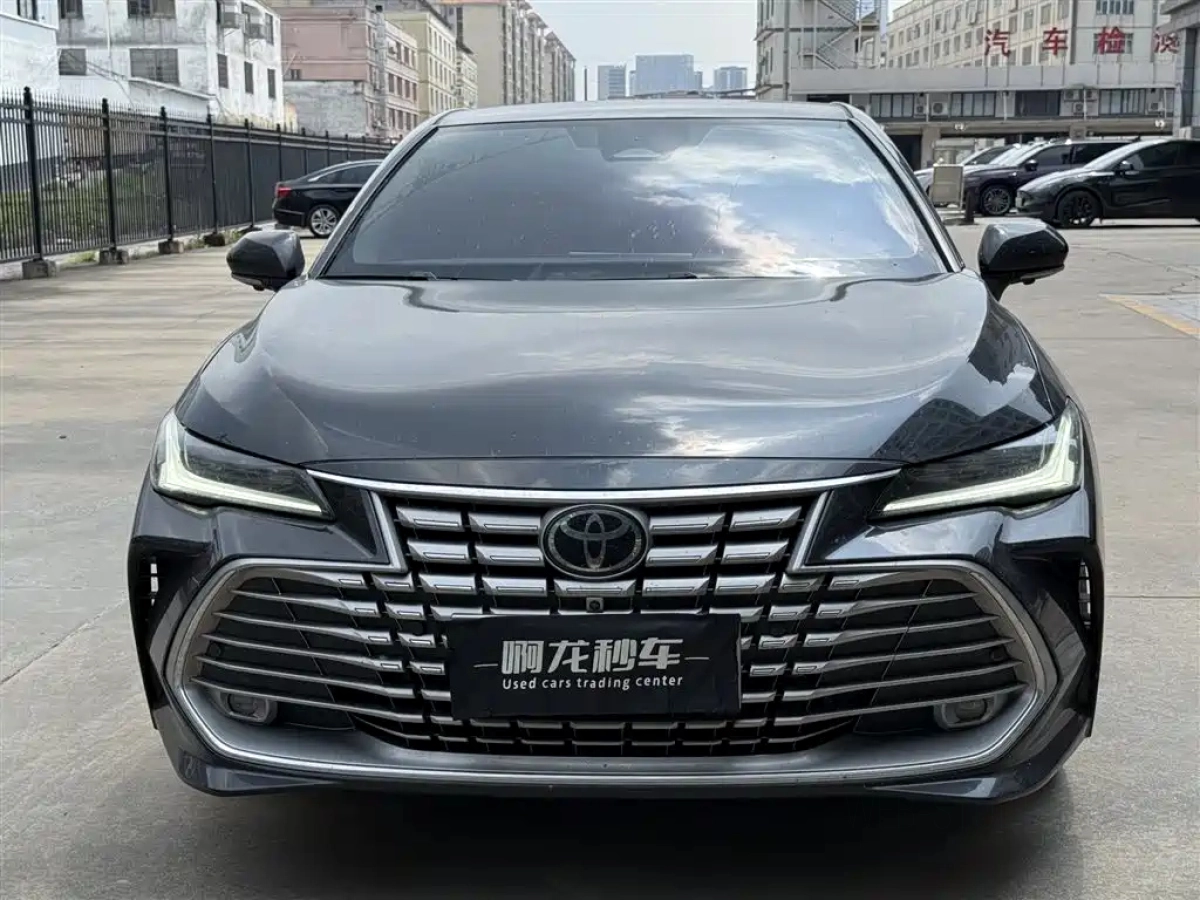 TOYOTA AVALON
