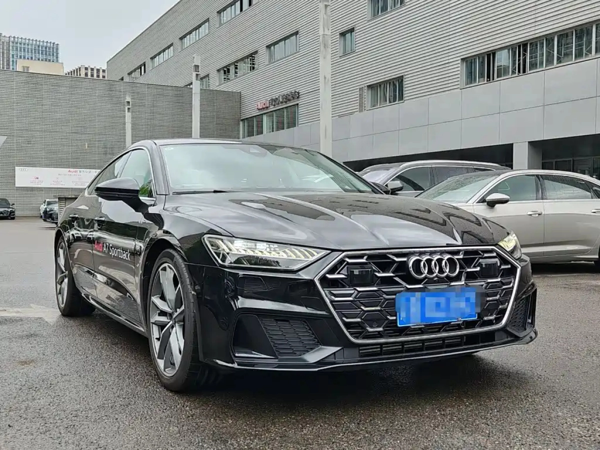 AUDI A7