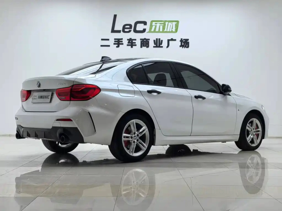 BMW 1-SERIES