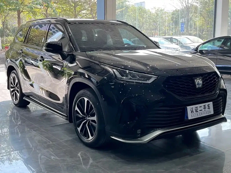 TOYOTA CROWN LUFANG
