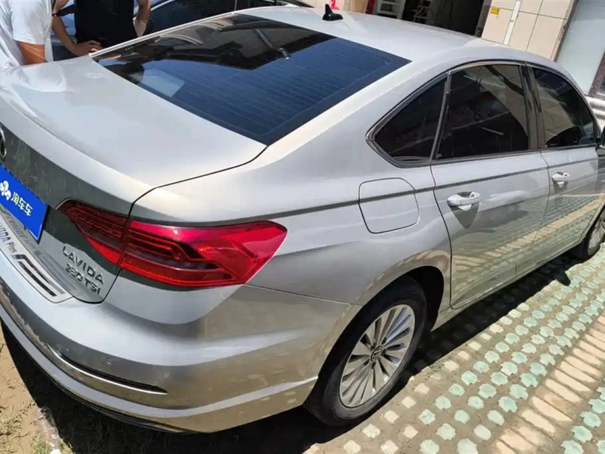 VOLKSWAGEN LAVIDA