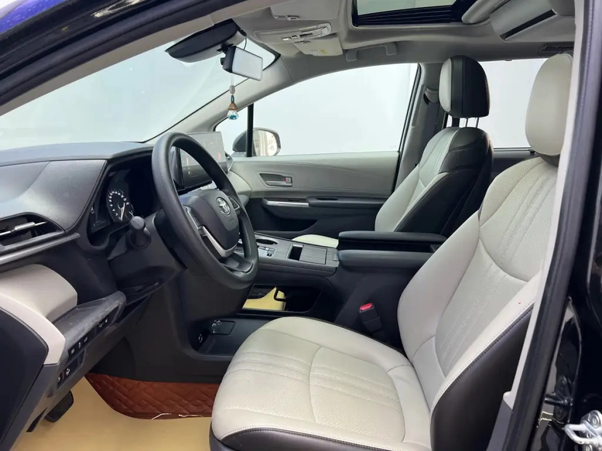 TOYOTA SIENNA SIENNA