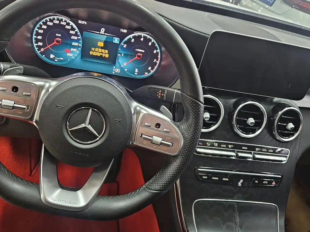 MERCEDES BENZ C-CLASS