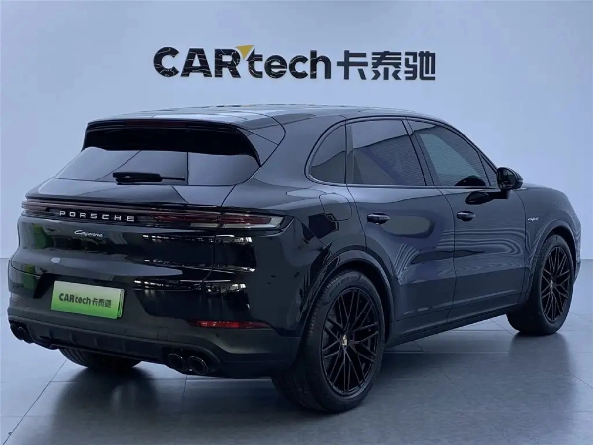 PORSCHE CAYENNE NEW ENERGY