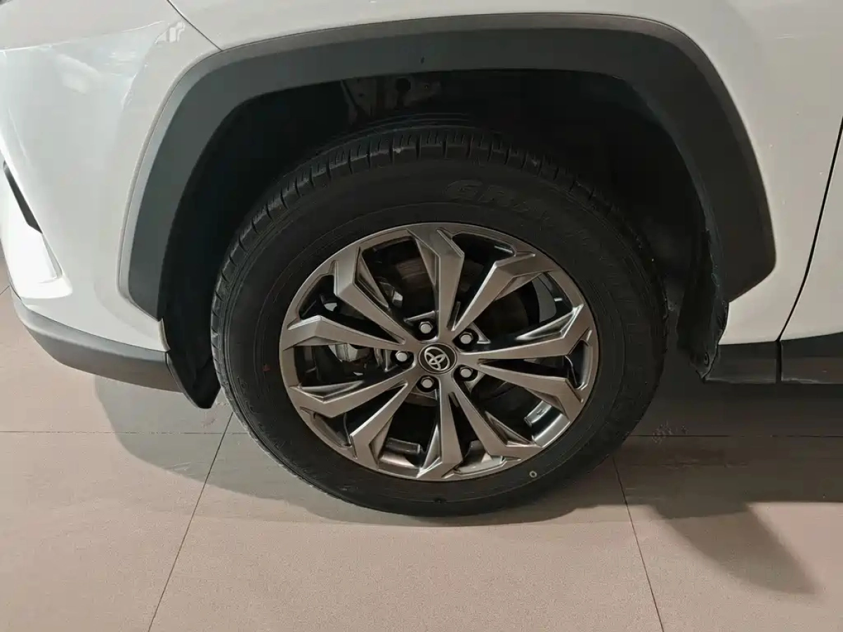 TOYOTA RAV4 RONGFANG