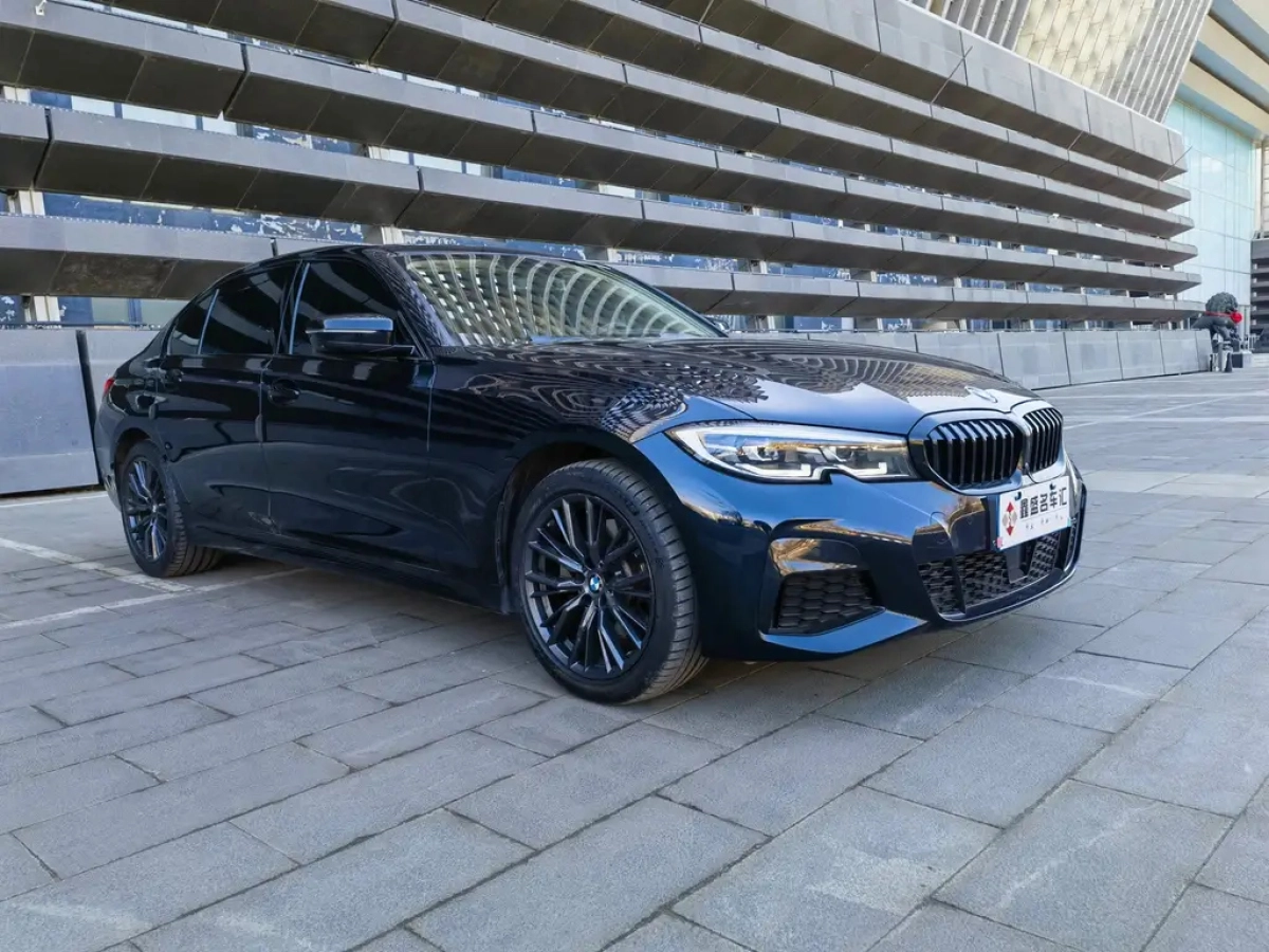 BMW 3-SERIES
