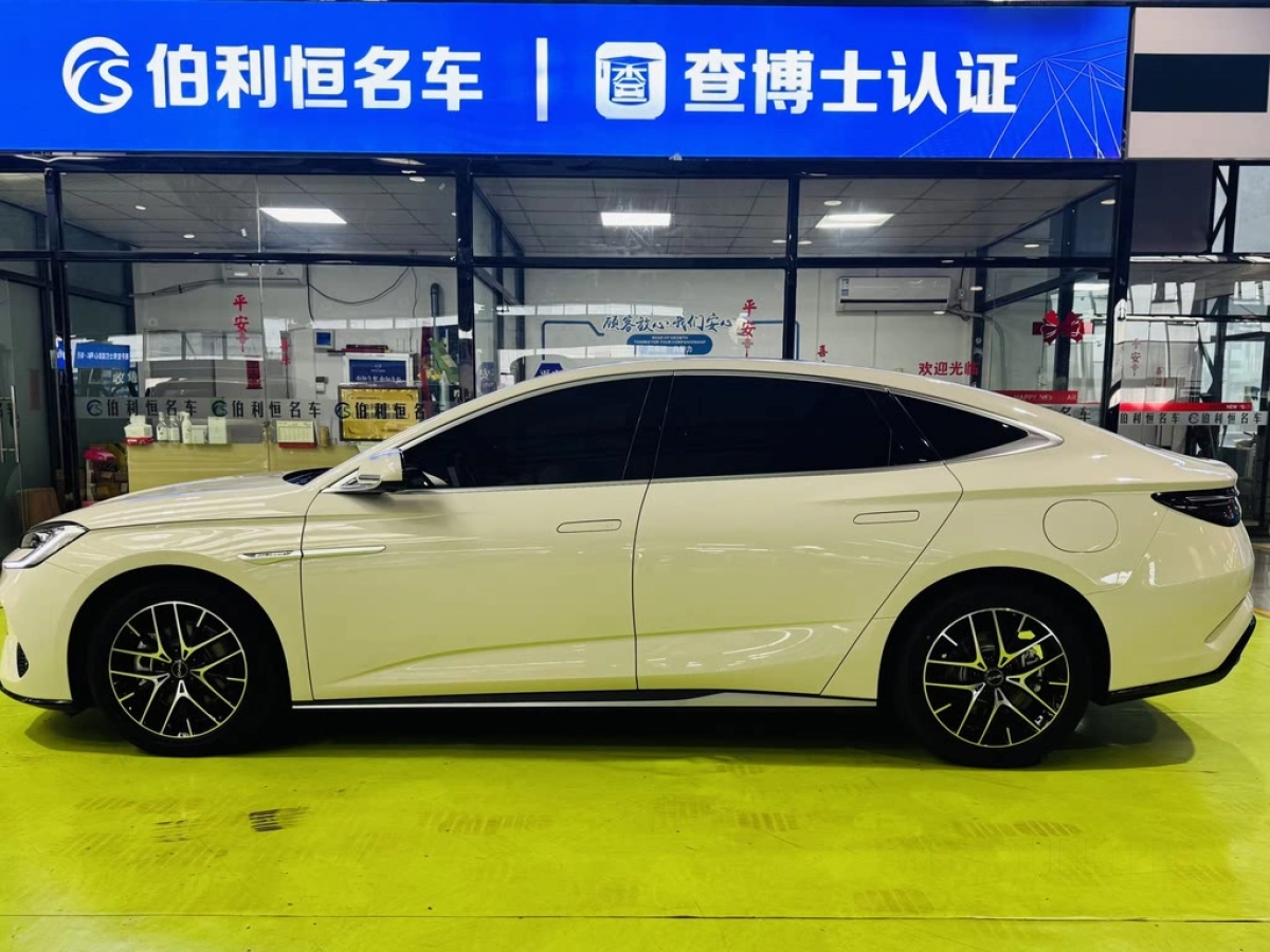 BYD SEAL 07 DM-I