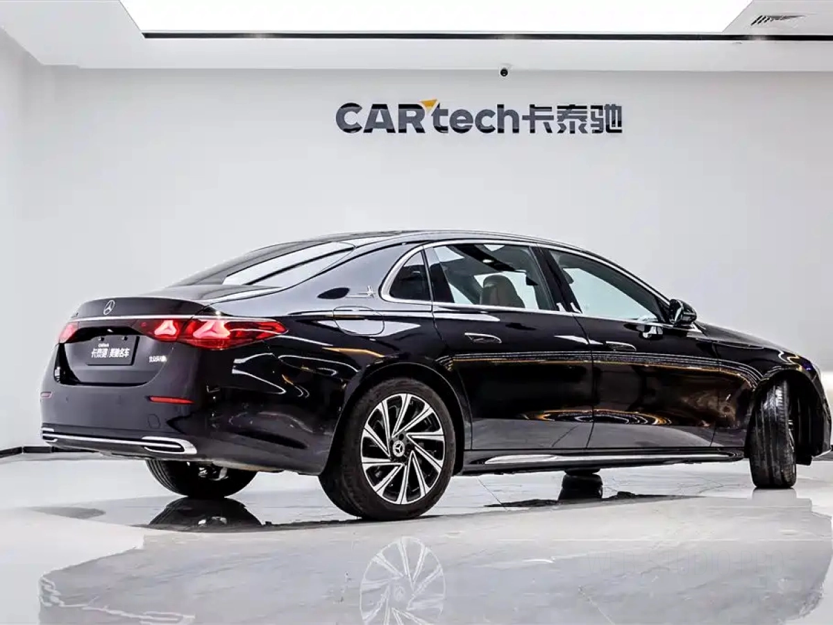 MERCEDES BENZ E-CLASS