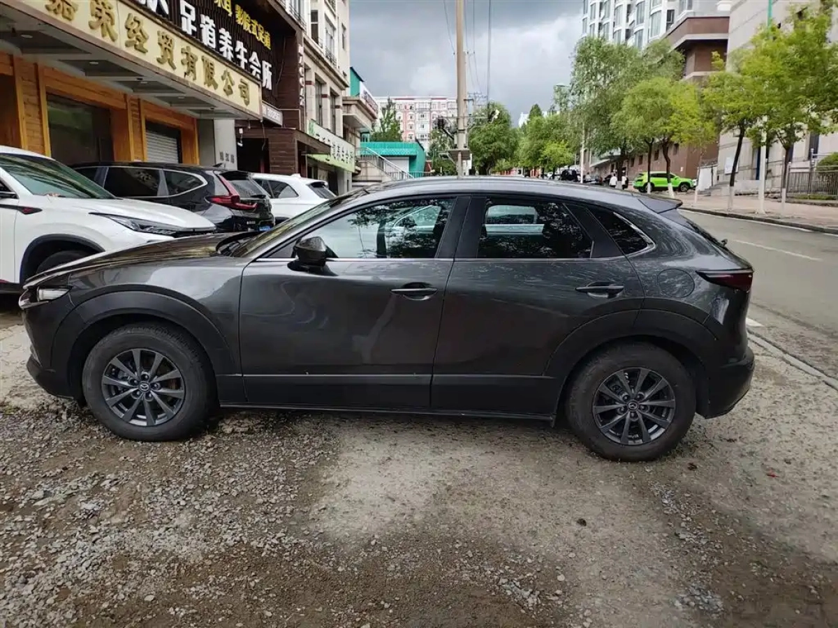 MAZDA CX-30