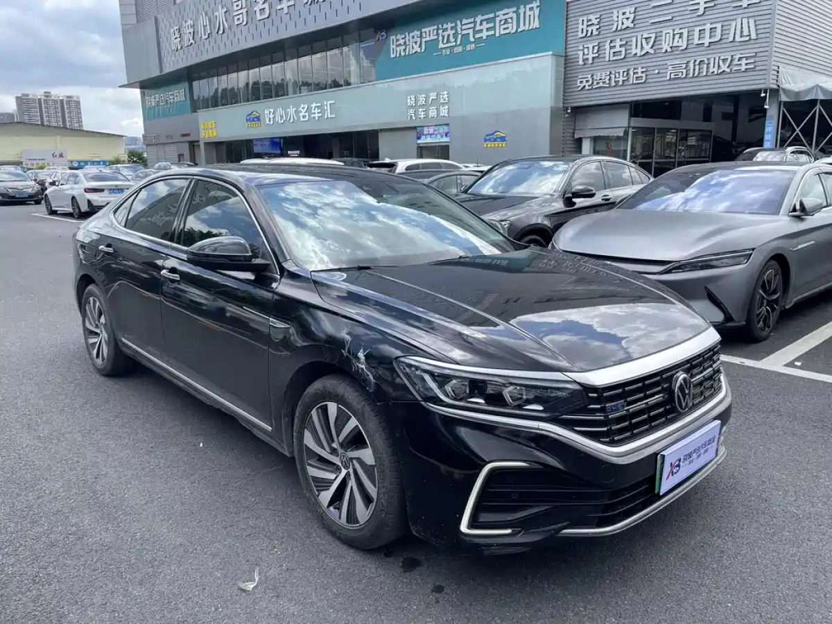 VOLKSWAGEN PASSAT NEW ENERGY