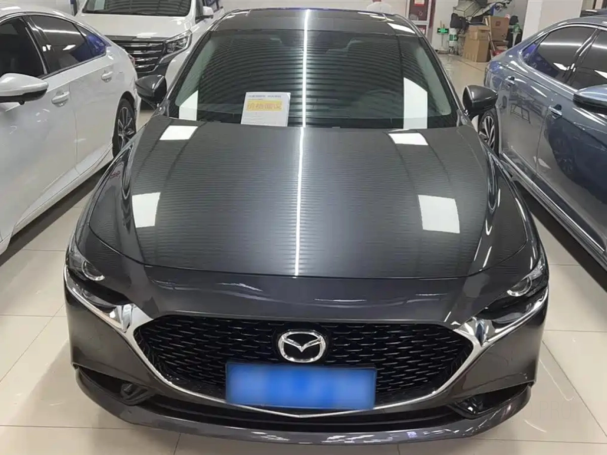 MAZDA 3 AXELA