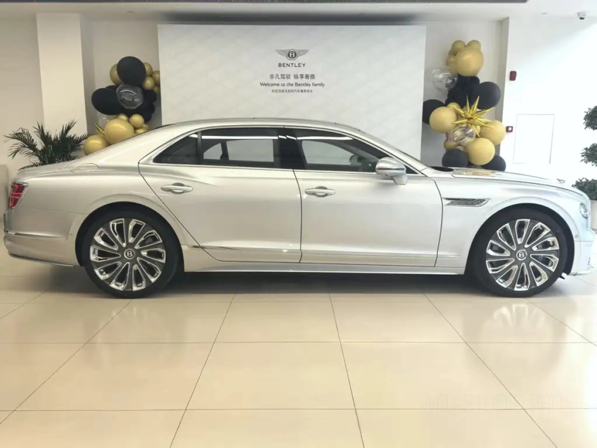 BENTLEY CONTINENTAL PLUG IN HYBRID