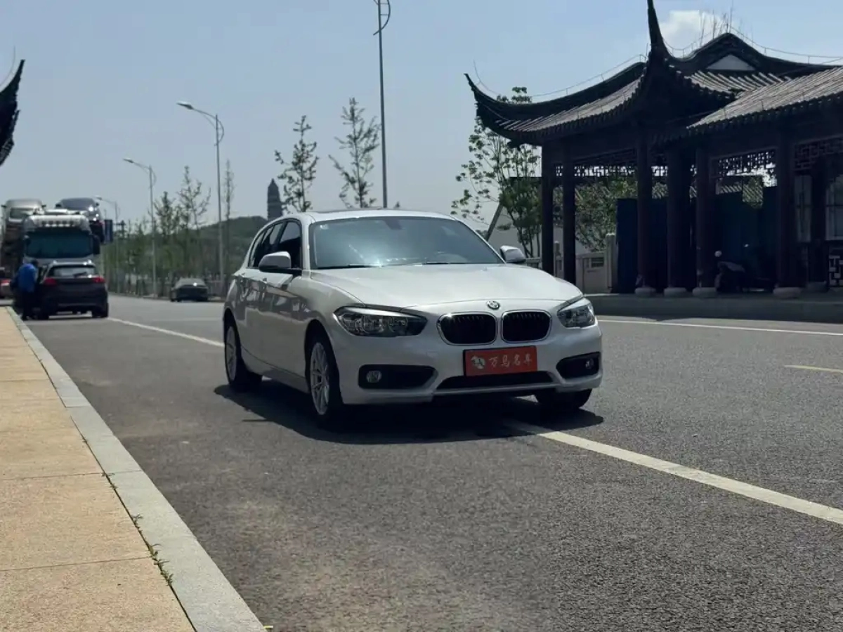 BMW 1-SERIES IMPORT