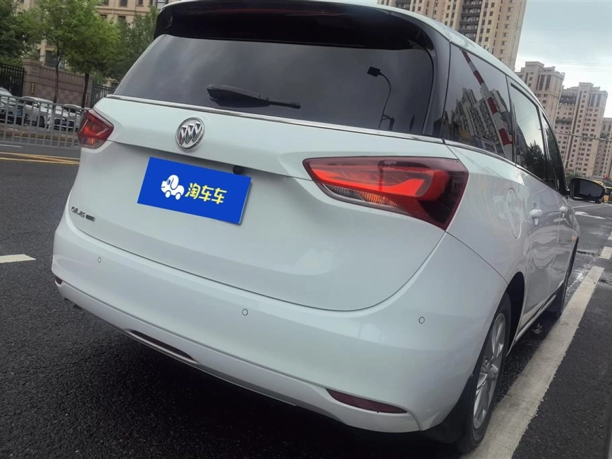 BUICK GL6