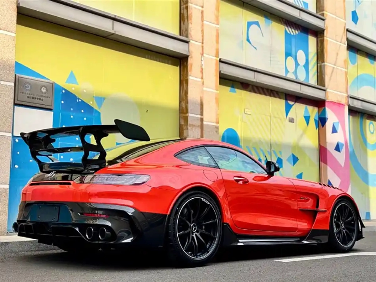 MERCEDES BENZ AMG GT