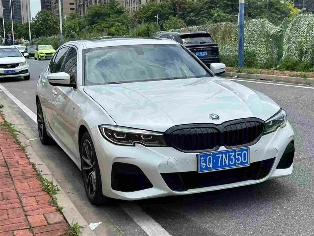 BMW 3-SERIES