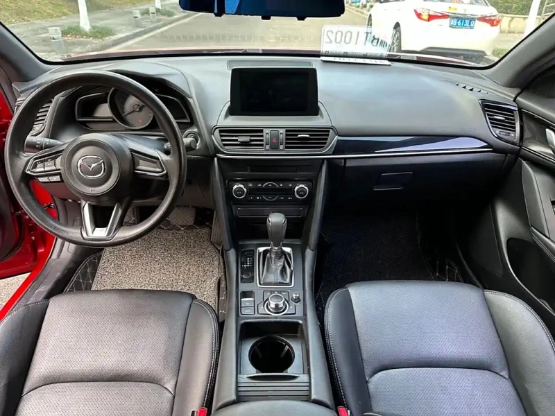 MAZDA CX-4