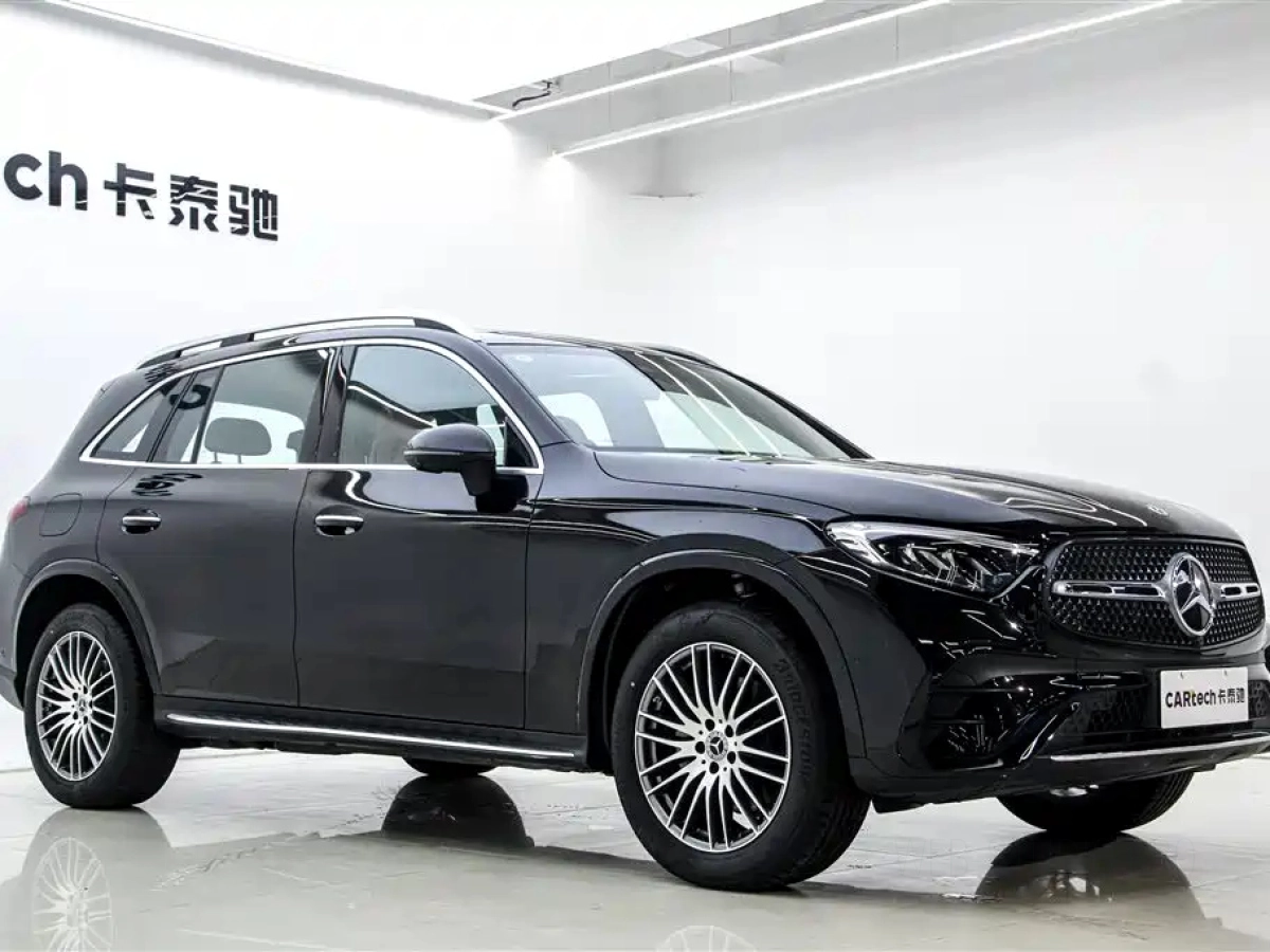 MERCEDES BENZ GLC