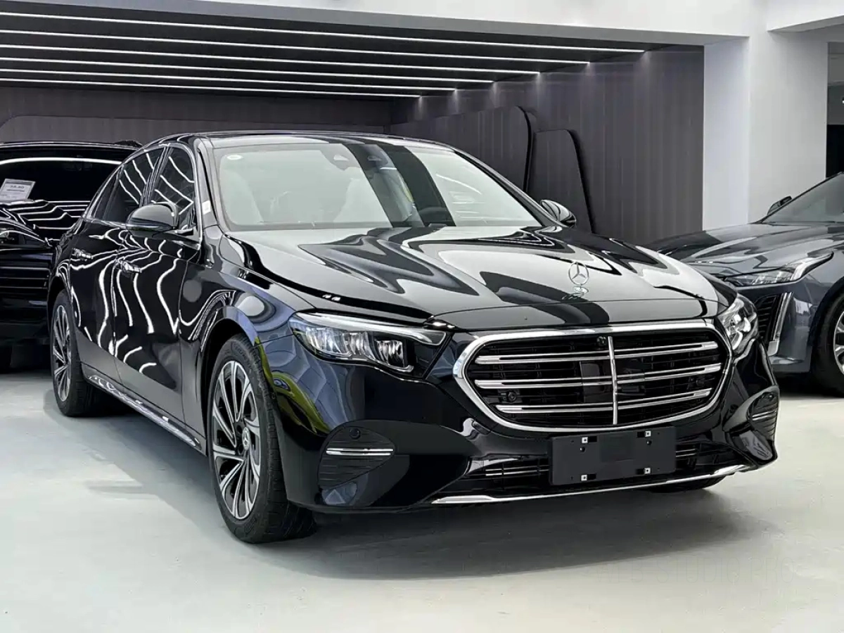 MERCEDES BENZ E-CLASS