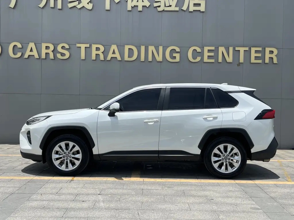 TOYOTA WILDLANDER