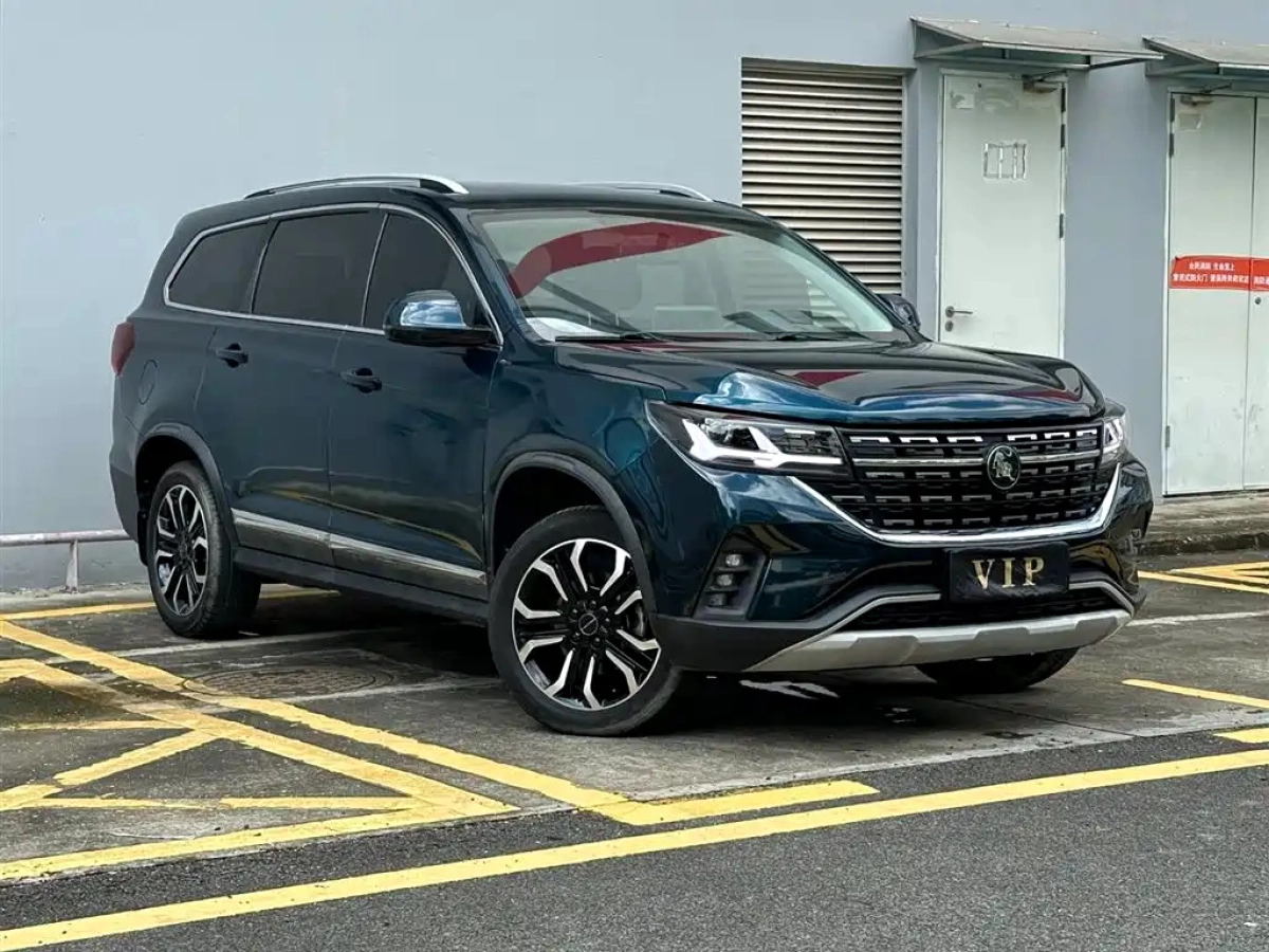 DONGFENG FORTHING T5