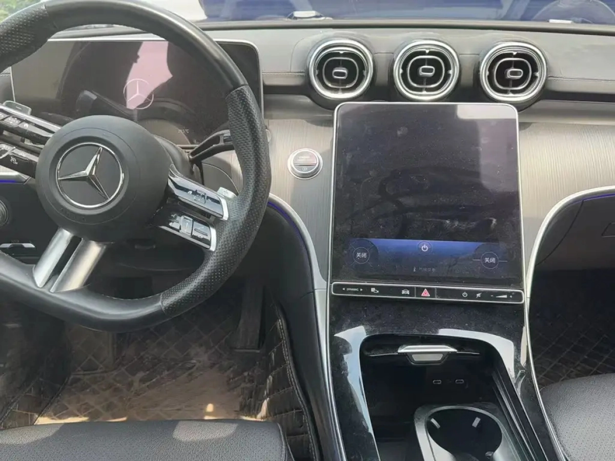 MERCEDES BENZ C-CLASS