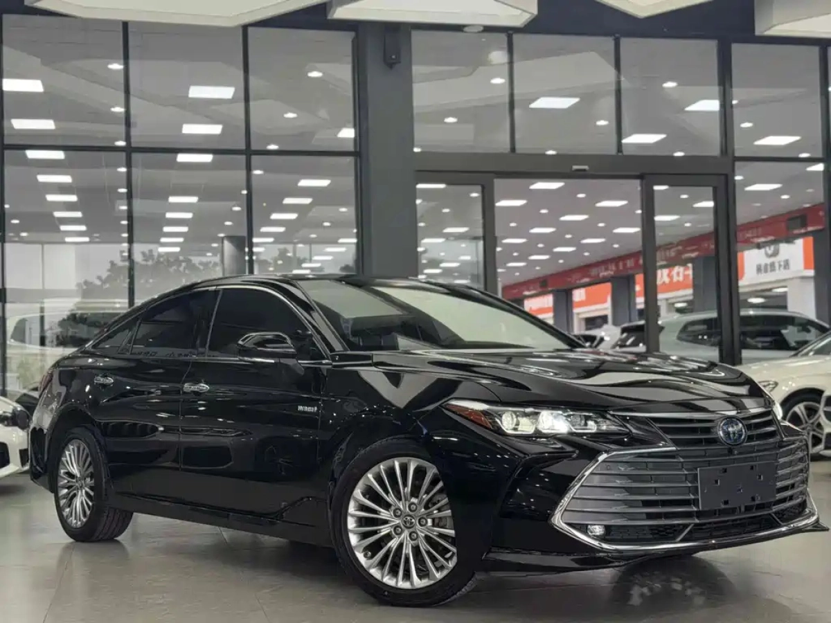 TOYOTA AVALON