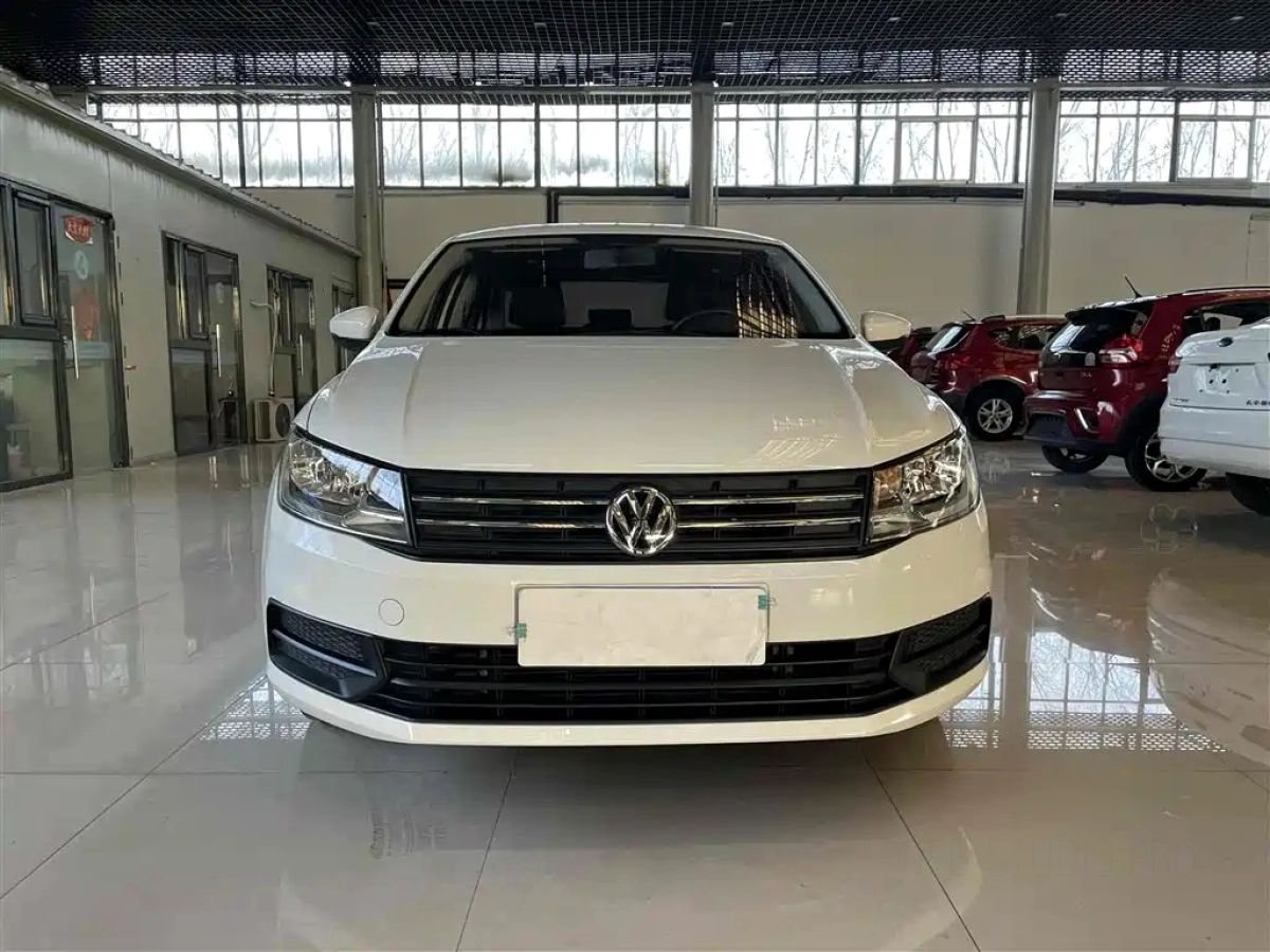 VOLKSWAGEN SANTANA