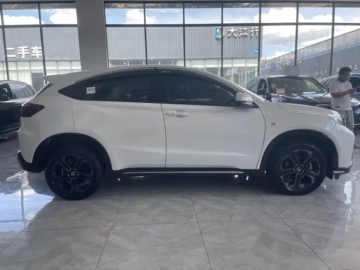 HONDA XR-V