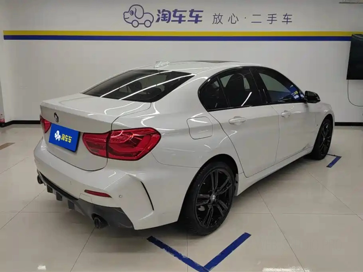 BMW 1-SERIES