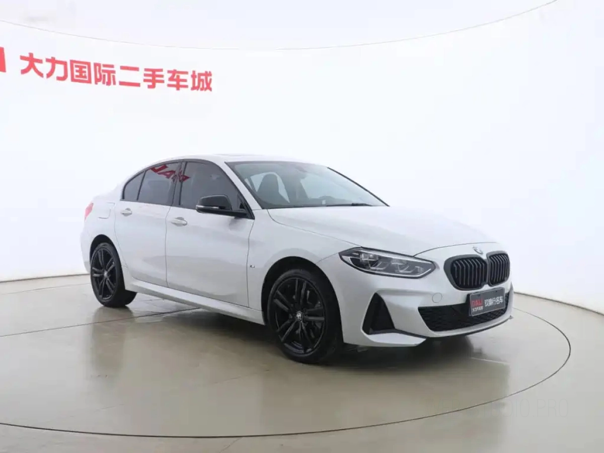 BMW 1-SERIES