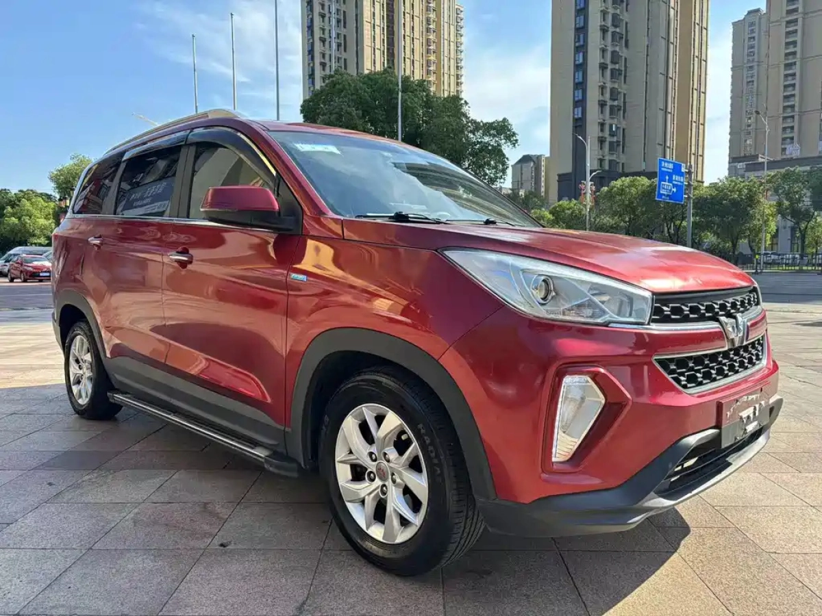 SGMW WULING HONGGUANG S3