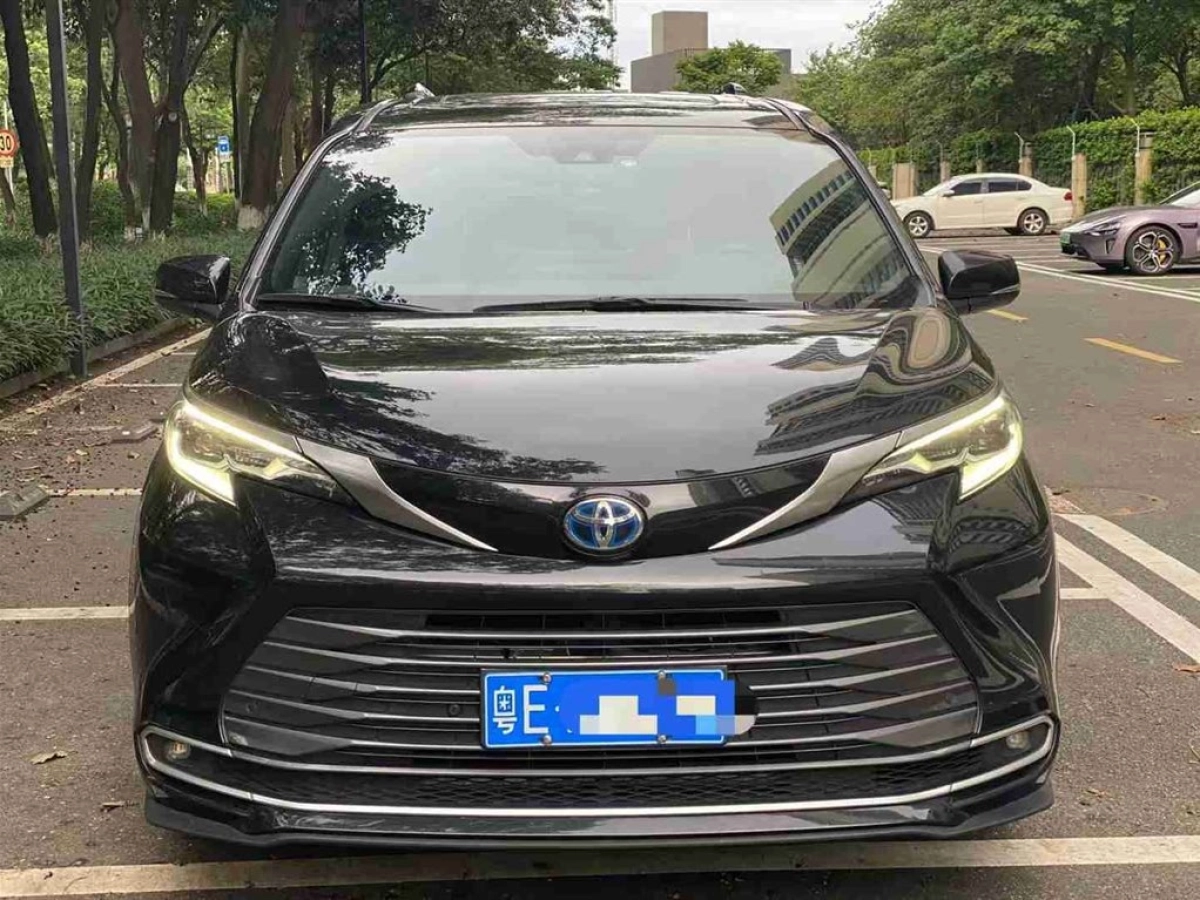 TOYOTA SIENNA SIENNA