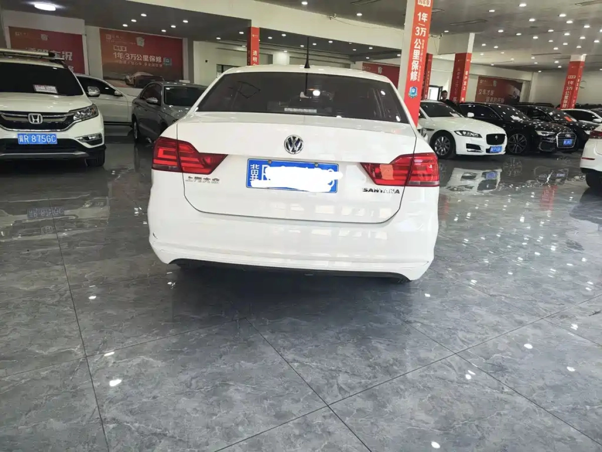 VOLKSWAGEN SANTANA