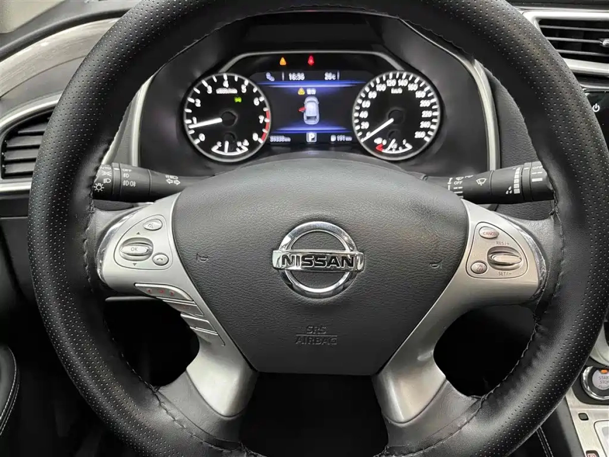 NISSAN MURANO