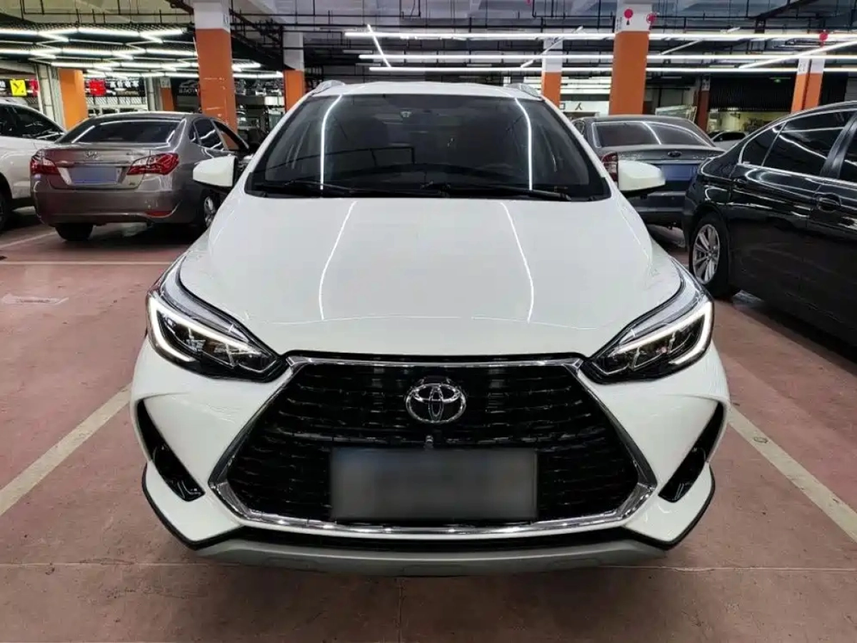 TOYOTA YARIS L DAZZLING
