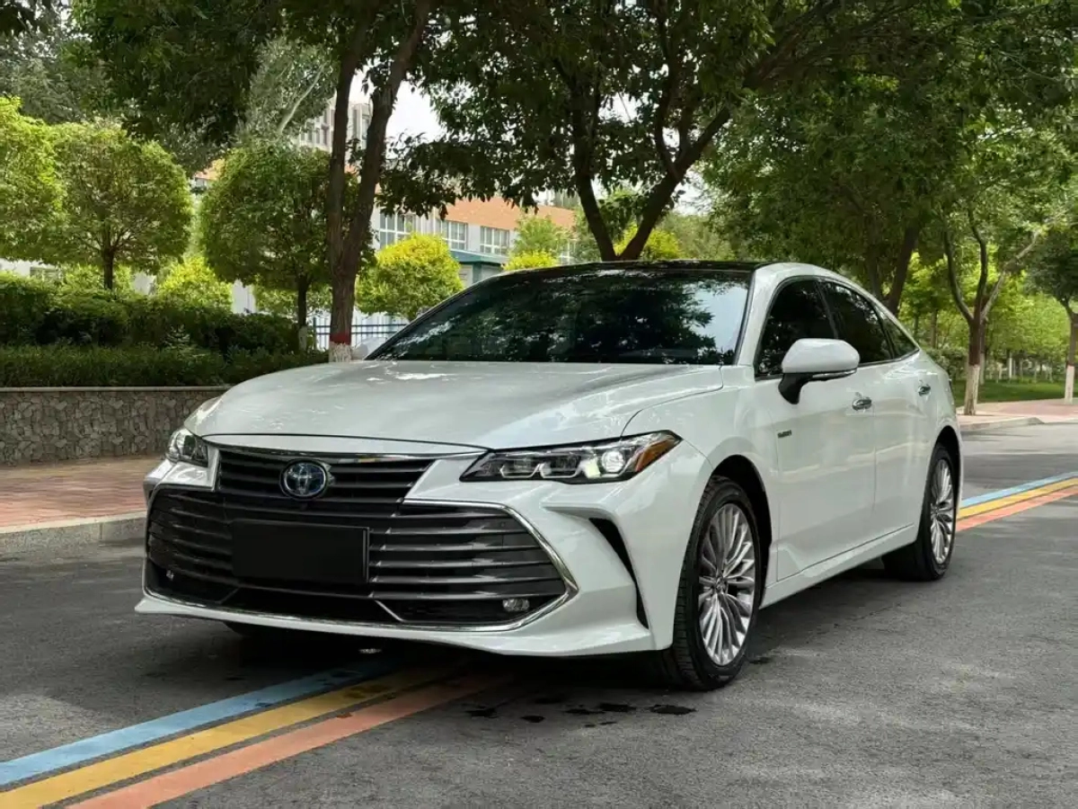 TOYOTA AVALON