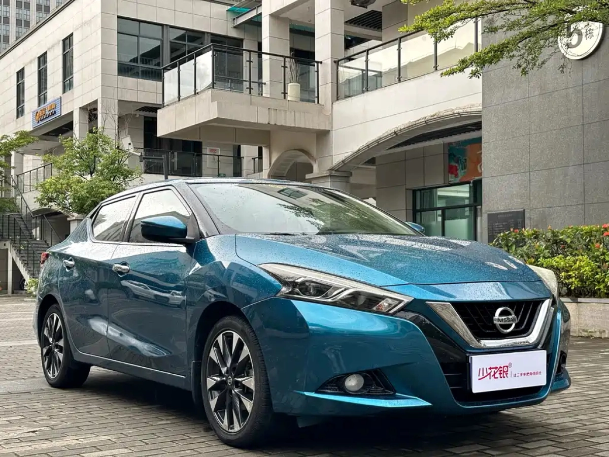 NISSAN LANNIA