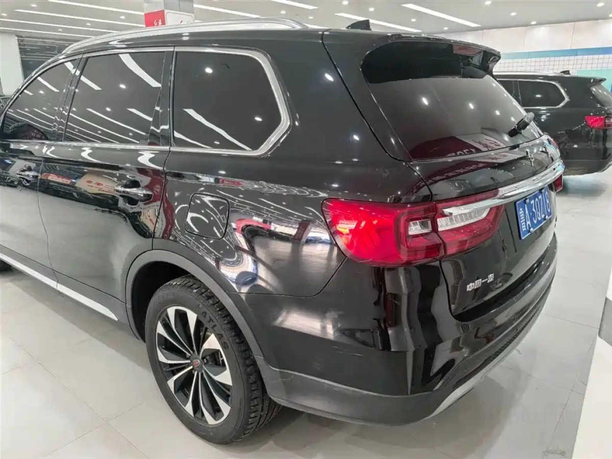 HONGQI HS7