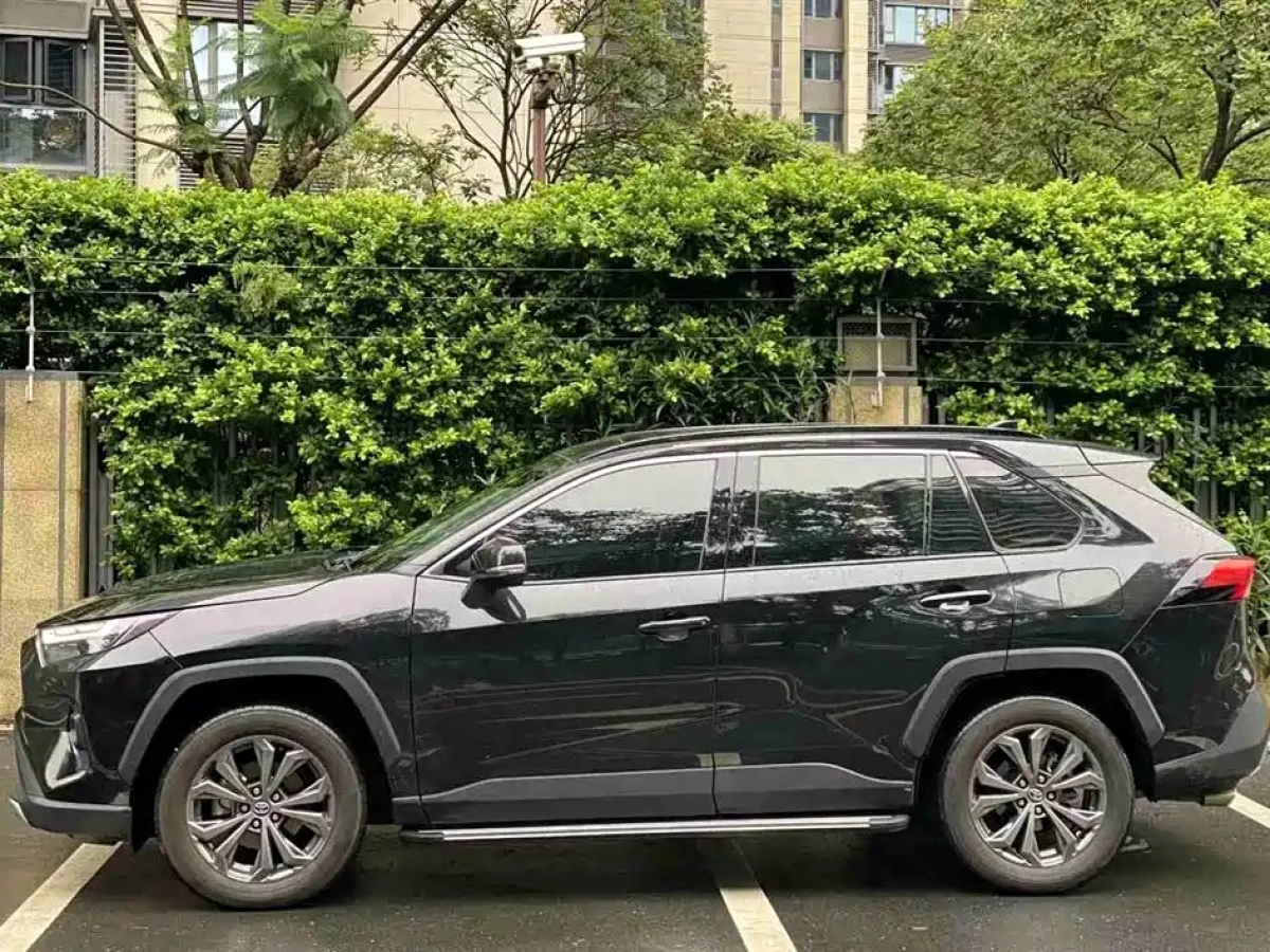 TOYOTA RAV4 RONGFANG