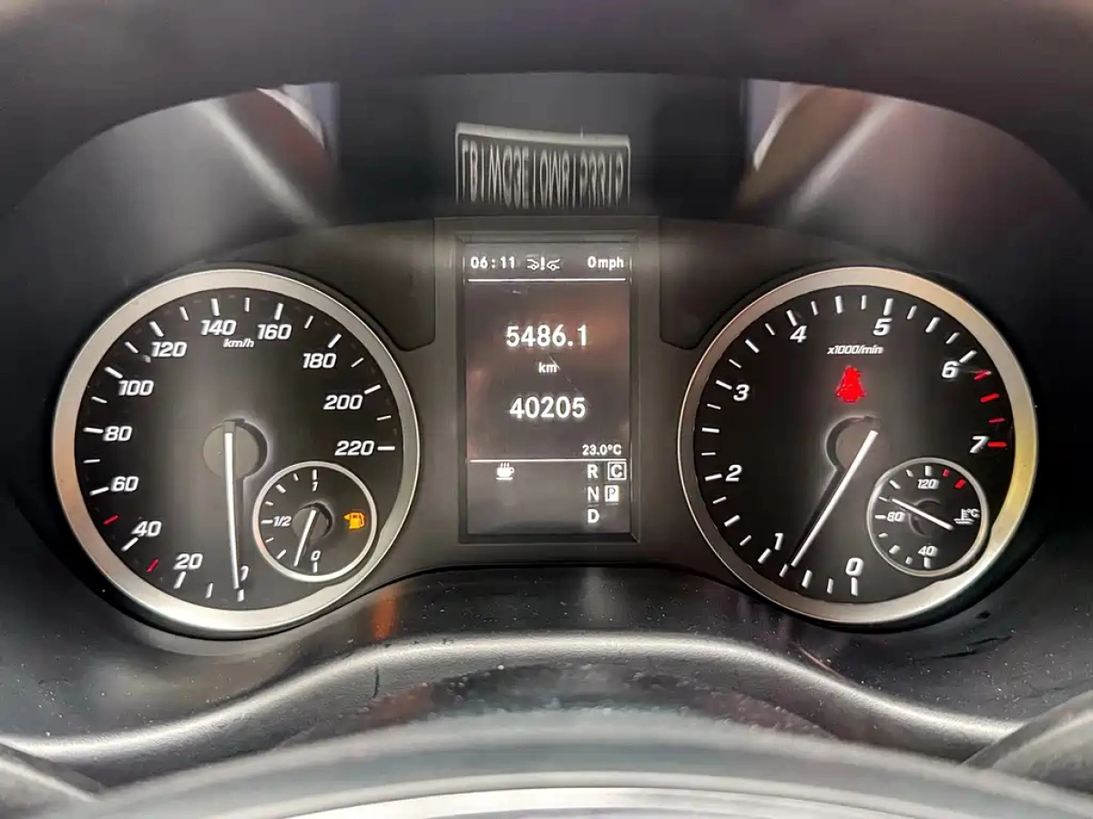 MERCEDES BENZ VITO