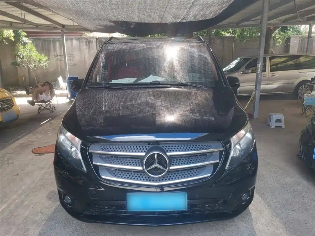 MERCEDES BENZ VITO
