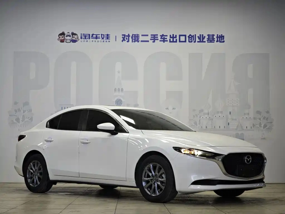 MAZDA 3 AXELA