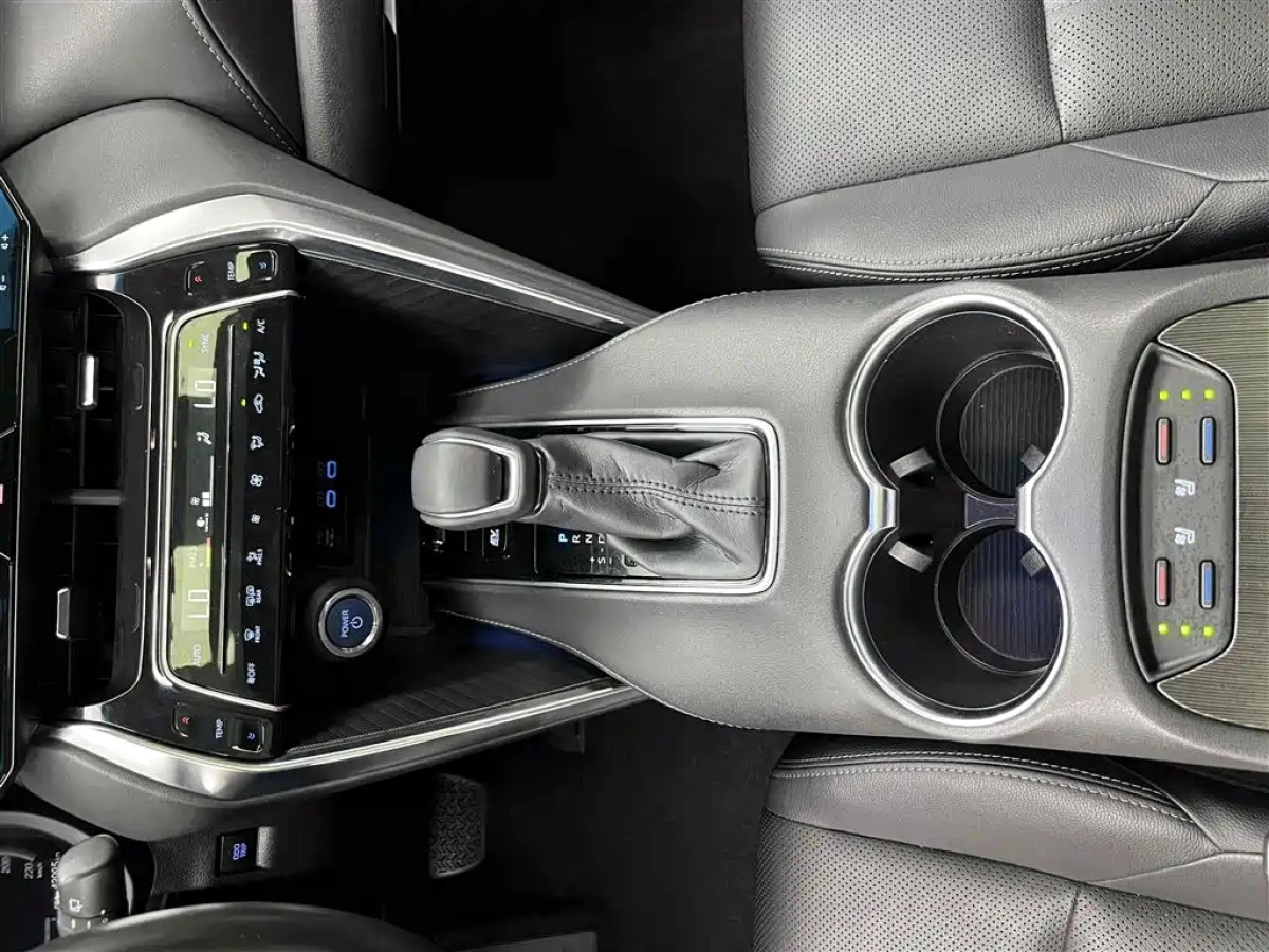 TOYOTA LINGFANG HARRIER