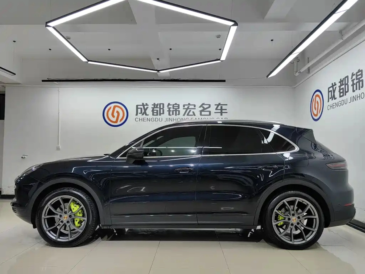 PORSCHE CAYENNE NEW ENERGY